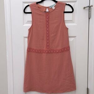 Annabelle coral dress Size Small